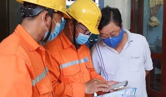 Cảnh báo chiêu trò yêu cầu cung cấp thông tin để hoàn tiền điện