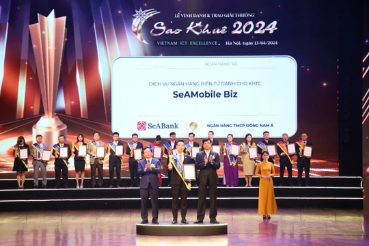 Ứng dụng ngân hàng số SeAMobile Biz của SeABank được vinh danh tại giải thưởng Sao Khuê