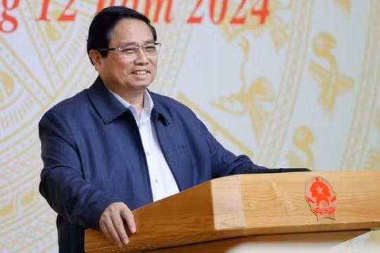 Thủ tướng: "Tinh gọn tổ chức bộ máy chỉ bàn làm, không bàn lùi"