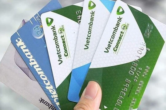 Trường hợp nào bị phong tỏa tài khoản thanh toán từ 1/7?