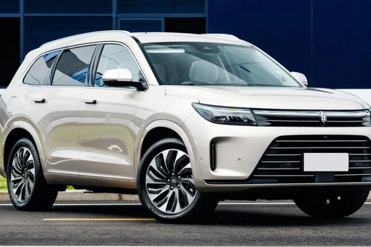 Chiếc Huawei Aito M7 Plus.