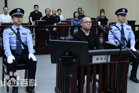 Nguyên Tổng giám đốc China Huarong International nhận bản án tử hình hôm 28/5 (Ảnh: Baidu)