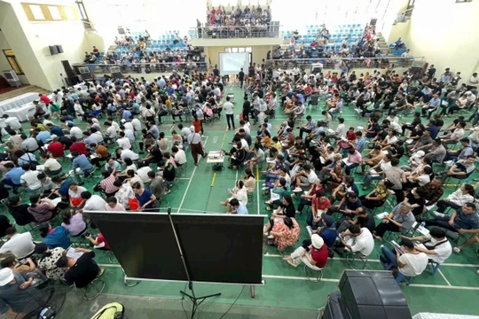 Thanh Oai bất ngờ dừng các phiên đấu giá đất trong tháng 8