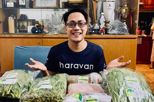 “Nhật ký chiến thắng ung thư” của Hà Mạnh Tuấn truyền cảm hứng lạc quan cho hàng vạn người