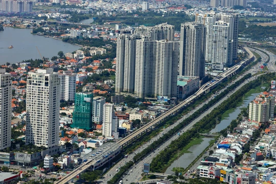 Bảng giá đất một số nơi ở TP.HCM có thể tăng 51 lần: Ai mừng, ai lo?