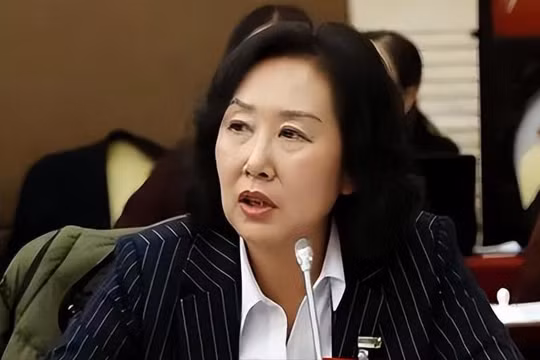 Bao nuôi hơn 50 trai đẹp, nữ quan tham Trung Quốc lĩnh án về tội nhận hối lộ 