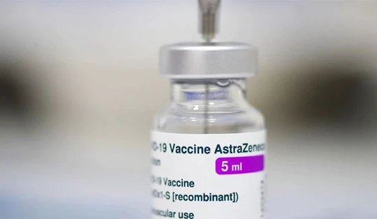 Bộ Y tế nói gì về việc vắc xin Covid-19 AstraZeneca có thể gây cục máu đông?