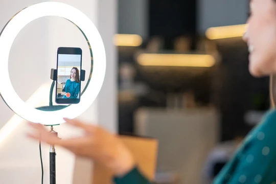 Nhiều khoá học bán hàng trên mạng có giá không hề rẻ