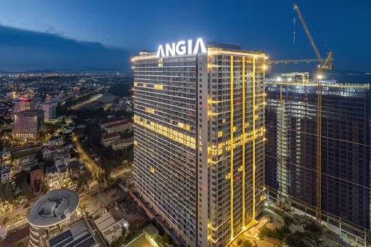 Thấy gì từ phi vụ bán vốn của Trường Giang tại bất động sản An Gia? 