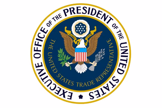 10 ngày trước cuộc gặp gỡ Donald Trump - Tập Cận Bình, báo cáo của USTR chỉ rõ: 8 tháng sau khi có bản báo cáo điều tra đầu tiên, Trung Quốc không hề thay đổi về căn bản kiểu mậu dịch không công bằng, bất hợp lý và bóp méo thị trường của họ.