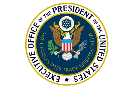 10 ngày trước cuộc gặp gỡ Donald Trump - Tập Cận Bình, báo cáo của USTR chỉ rõ: 8 tháng sau khi có bản báo cáo điều tra đầu tiên, Trung Quốc không hề thay đổi về căn bản kiểu mậu dịch không công bằng, bất hợp lý và bóp méo thị trường của họ.