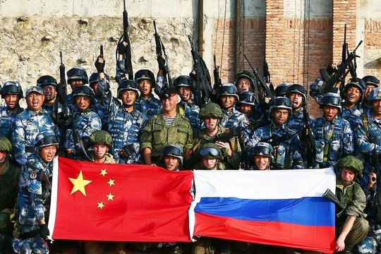 Sự hợp tác quân sự giữa Trung Quốc và Nga ngày càng chặt chẽ với các cuộc tập trận chung trên đất liền, trên biển và tuần tra chung trên không 