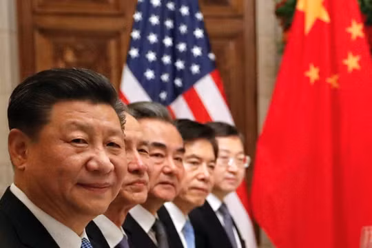 Phương châm 21 chữ được Đa Chiều coi là sách lược của ban lãnh đạo Trung Quốc dùng đối phó với Mỹ hiện nay.