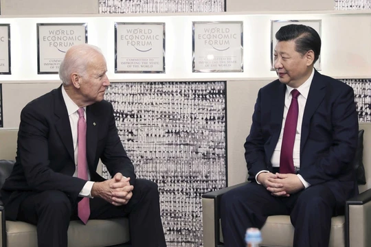 Mối lo ngại về quan hệ thâm giao giữa hai ông Joe Biden và Tập Cận Bình có thể là nguyên nhân nhiến ông Donald Trump tăng thuế mạnh mẽ đánh vào hàng hóa Trung Quốc 
