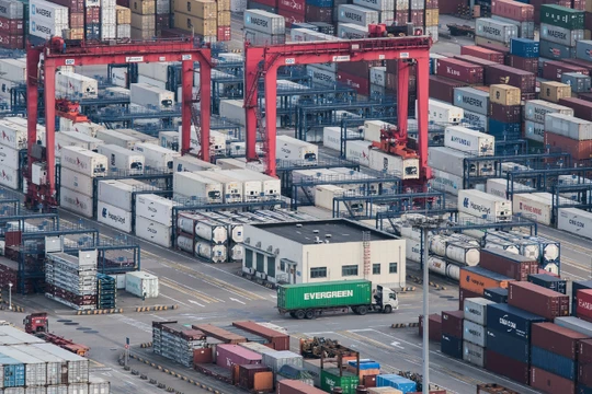 Báo cáo của Liên Hợp quốc cho thấy, thương chiến Trung - Mỹ đã làm số lượng hàng hóa nhập khẩu của Mỹ từ Trung Quốc giảm hơn một phần tư trong nửa đầu năm nay, hay trị giá 35 tỷ USD.