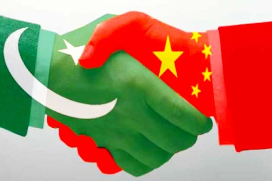 Mối quan hệ ngày càng chặt chẽ giữa Trung Quốc và Pakistan khiến Washington lo ngại và là nguyên nhân khiến họ cắt viện trợ quân sự 