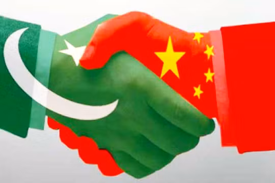 Mối quan hệ ngày càng chặt chẽ giữa Trung Quốc và Pakistan khiến Washington lo ngại và là nguyên nhân khiến họ cắt viện trợ quân sự 