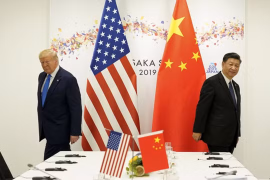 Sau cuộc gặp gỡ cấp cao Donald Trump - Tập Cận Bình tại Osaka, đến nay thương chiến Trung - Mỹ không những không chấm dứt mà còn bùng phát quyết liệt hơn.