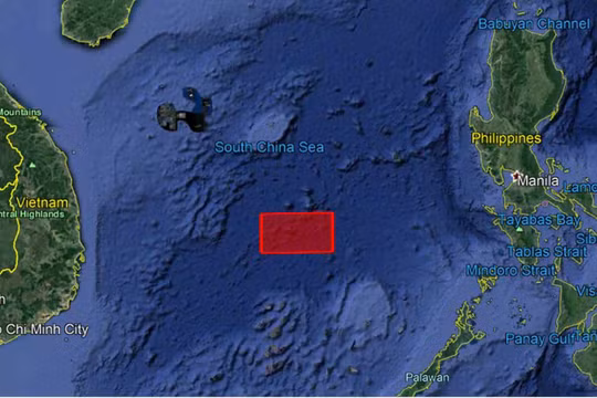 Khu vực biển rộng 22.200 km2 trên Biển Đông bị Trung Quốc khoanh thành vùng cấm để tập trận