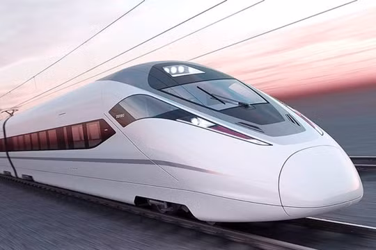 Ưu tiên vốn đầu tư công cho đường sắt tốc độ cao và đường cao tốc