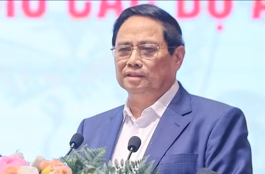 Xử lý các dự án, đất đai không để "sai chồng sai, được việc này mất việc kia"