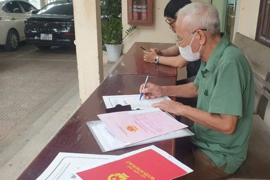 Với Nghị quyết mới được Quốc hội thông qua, sắp tới người dân chỉ nộp 30% chênh lệch khi chuyển đất nông nghiệp sang đất ở, tức là giảm được 70% so với mức 100% như hiện nay.