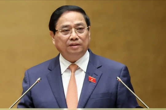 Thủ tướng: Gần 1.200 dự án được tháo gỡ, xử lý hàng loạt ngân hàng yếu kém