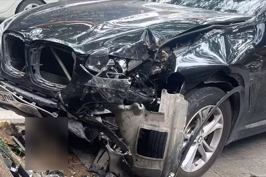 Hà Nội: Cô gái đứt lìa chân sau vụ va chạm với ô tô BMW 