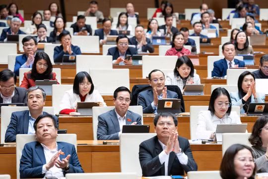 Quốc hội chốt đổi tên kỳ họp bất thường thành kỳ họp không thường lệ