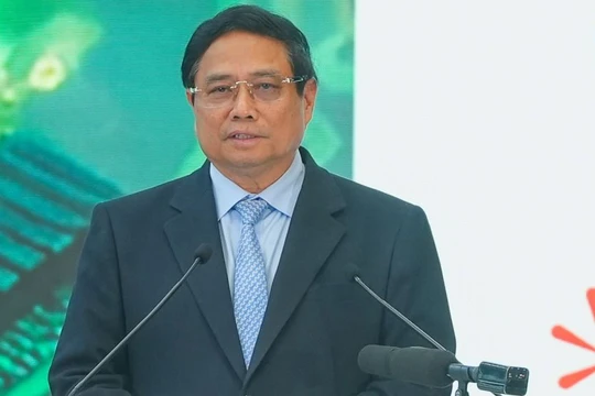 Thủ tướng nói về cách làm để Việt Nam phát triển AI và bán dẫn