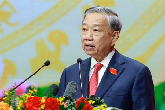 Tổng bí thư: Đất nước đã "hàng thẳng, lối thông", bây giờ phải bước đều vào kỷ nguyên mới