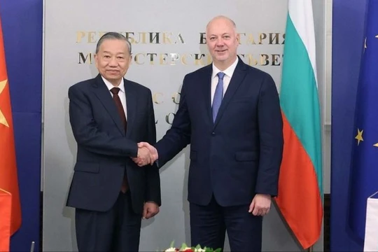 Việt Nam – Bulgaria thúc đẩy hợp tác về chuyển đổi số và an ninh mạng