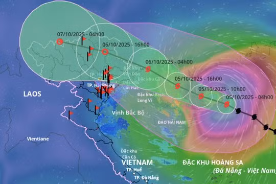 Bão số 11- Matmo giật cấp 15 hướng vào đất liền, miền Bắc mưa to từ tối nay