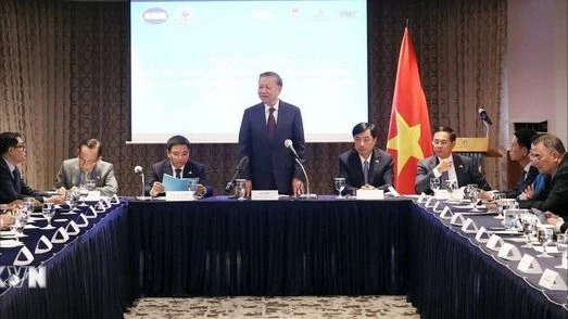 Tổng bí thư gặp gỡ trí thức, chuyên gia công nghệ người Việt tại Hàn Quốc