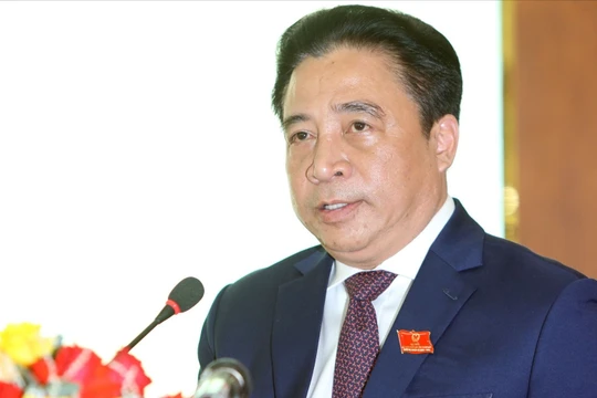 Thủ tướng phê chuẩn Chủ tịch UBND 2 tỉnh Thanh Hóa và Khánh Hòa