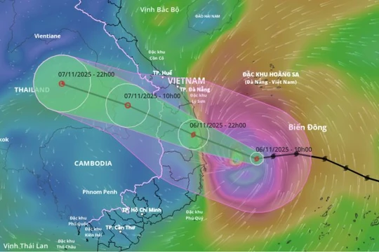 Bão Kalmaegi giật trên cấp 17, gây mưa lớn ở miền Trung và Tây Nguyên
