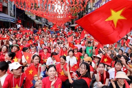 Chốt thời gian tặng quà 100.000 đồng cho người dân dịp Quốc khánh