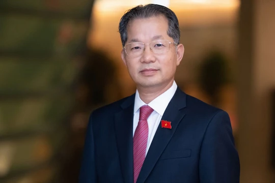 Ông Nguyễn Văn Quảng làm Chánh án Tòa án nhân dân Tối cao