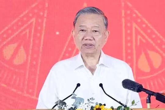 Tổng bí thư Tô Lâm: Trường học vùng biên là pháo đài tri thức, văn hóa và lòng yêu nước