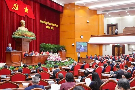 Trung ương thực hiện một số nội dung về công tác cán bộ