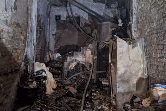 Cháy nhà ở Hà Nội, 5 người tử vong