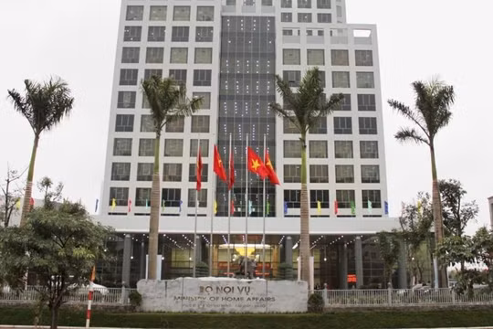 Hợp nhất 2 bộ Nội vụ và Lao động – Thương binh và Xã hội, giảm 13 đơn vị