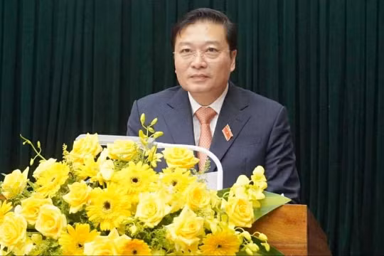Ông Lê Hồng Vinh được bầu làm Chủ tịch UBND tỉnh Quảng Trị