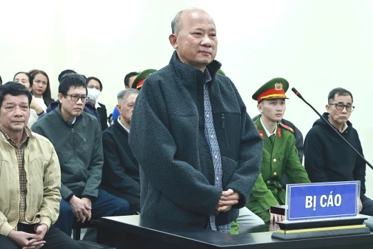 Tuyên án cựu Chủ tịch tỉnh Bình Thuận Lê Tiến Phương trong vụ gây thiệt hại 308 tỷ đồng