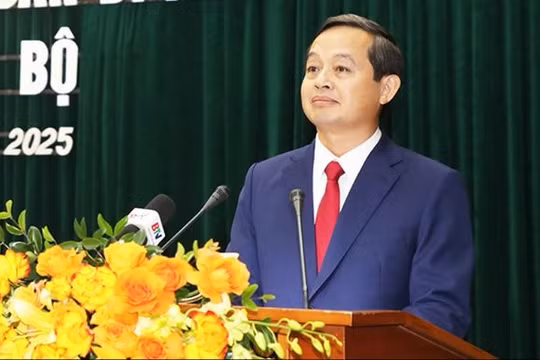 Chủ tịch tỉnh Thái Nguyên được giới thiệu bầu làm Chủ tịch Bắc Ninh