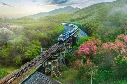 Bắt đầu xây dựng tuyến đường sắt Lào Cai – Hà Nội – Hải Phòng từ năm 2025