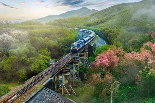 Bắt đầu xây dựng tuyến đường sắt Lào Cai – Hà Nội – Hải Phòng từ năm 2025