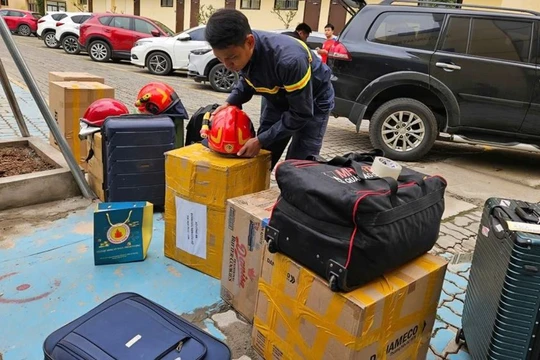 Công an Việt Nam cử cán bộ tinh nhuệ sang Myanmar cứu hộ sau động đất