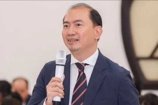 Luật sư đề xuất cấp thẻ nhà báo trọn đời, thay vì gia hạn chu kỳ 5 năm