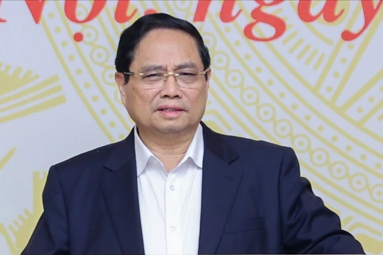 Thủ tướng: Không để người mua nhà ở xã hội phải “chen chúc, chạy vạy”